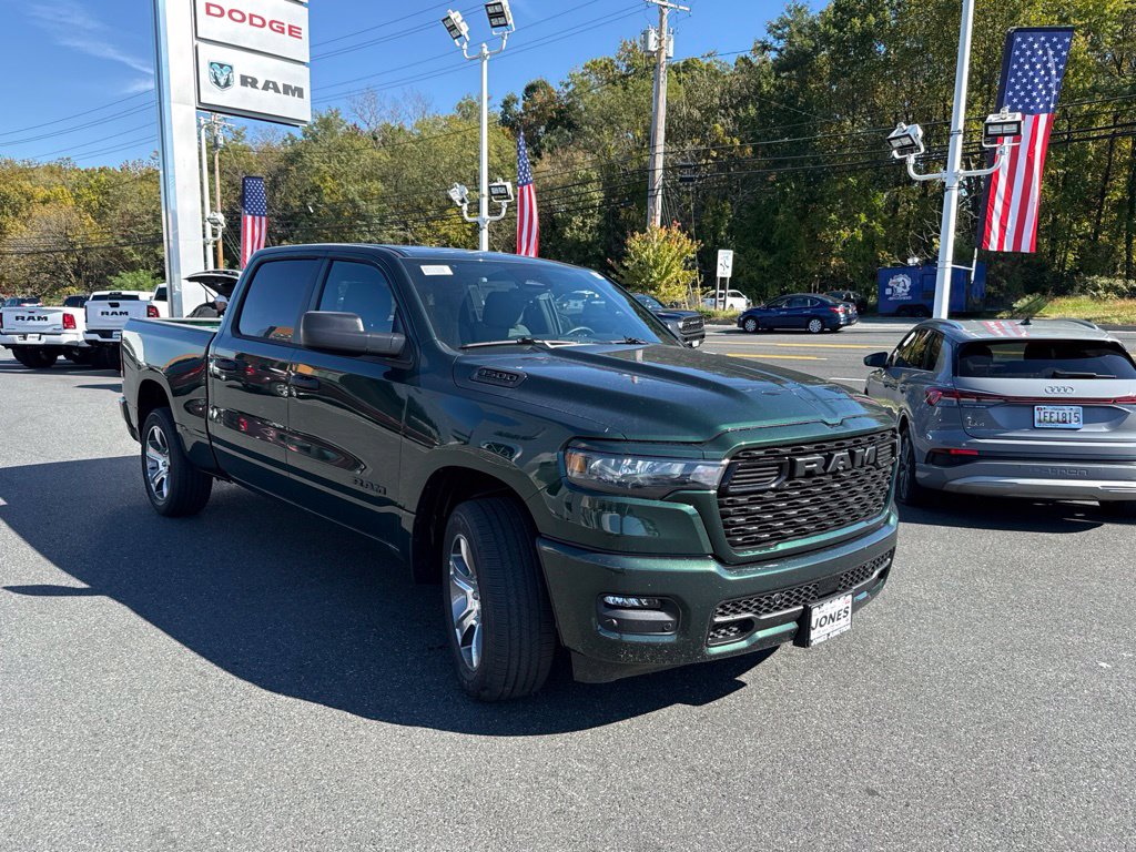 New 2027 Ram 1500 EXPRESS CREW CAB 4X4 6'4 BOX Pickup