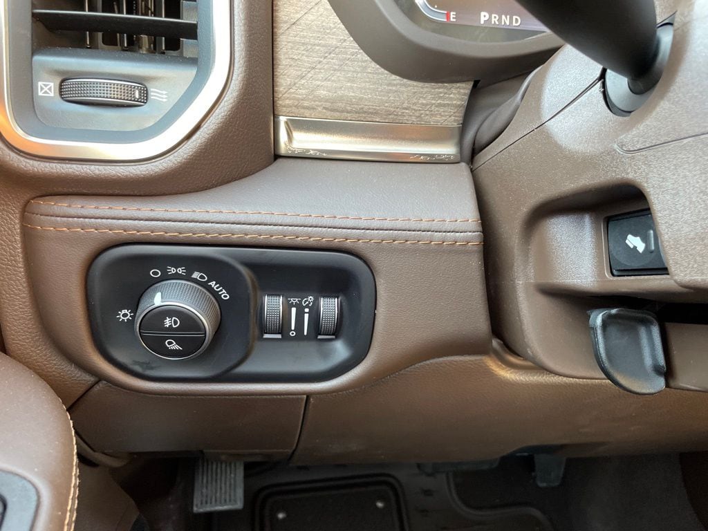 2026 RAM 2500 Limited - Photo 25