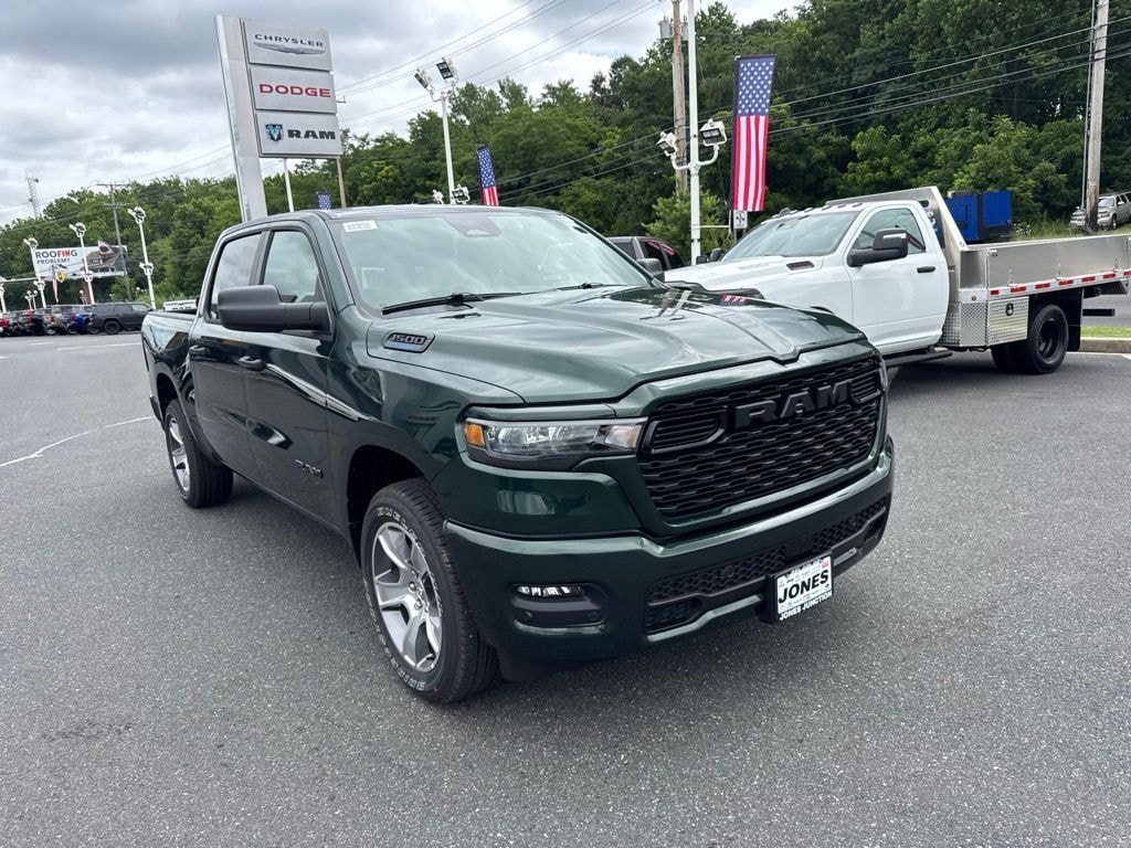 New 2026 Ram 1500 Express Pickup