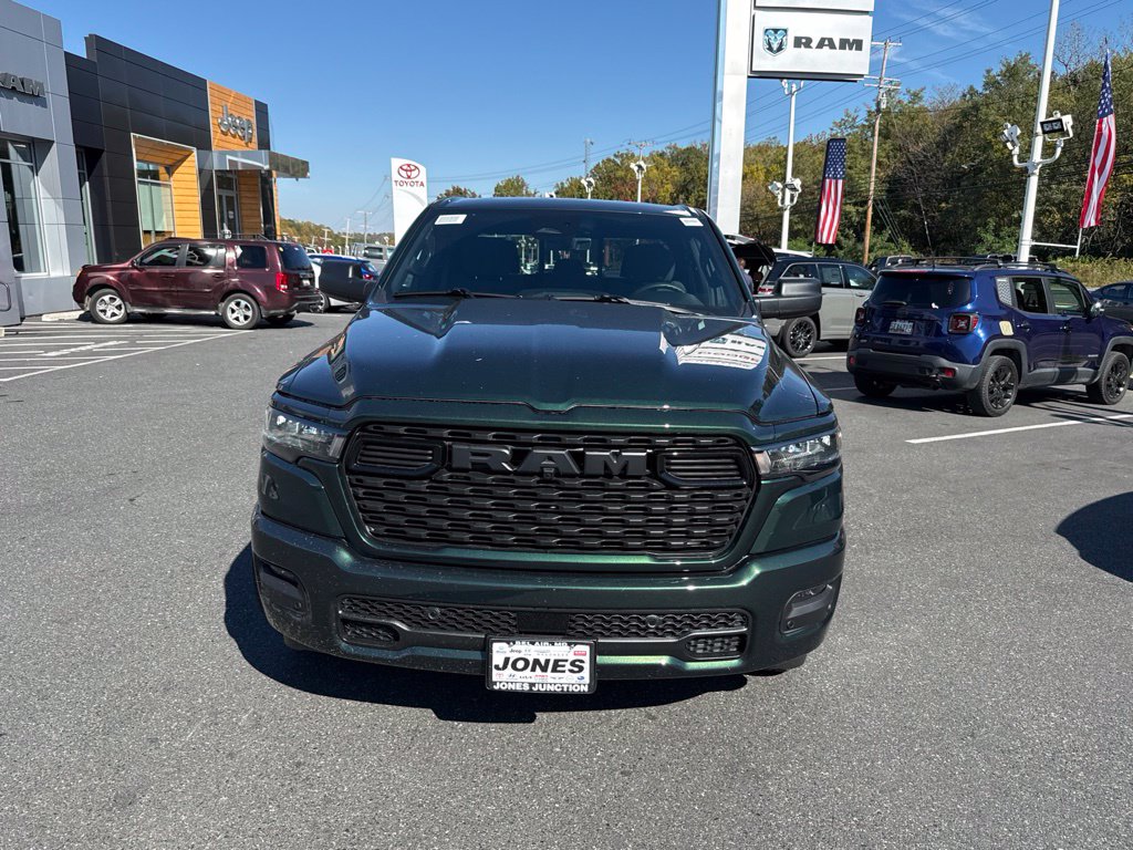 New 2027 Ram 1500 EXPRESS CREW CAB 4X4 6'4 BOX Pickup