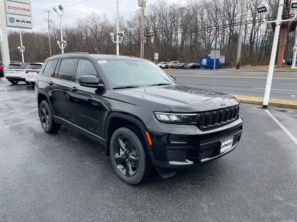 New 2025 Jeep Grand Cherokee L Altitude X Sport Utility