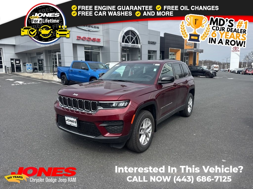 New 2026 Jeep Grand Cherokee Laredo Sport Utility