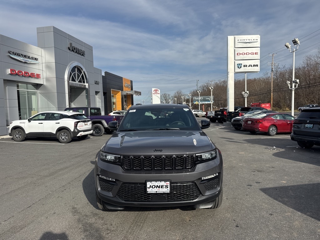 New 2025 Jeep Grand Cherokee Limited Sport Utility