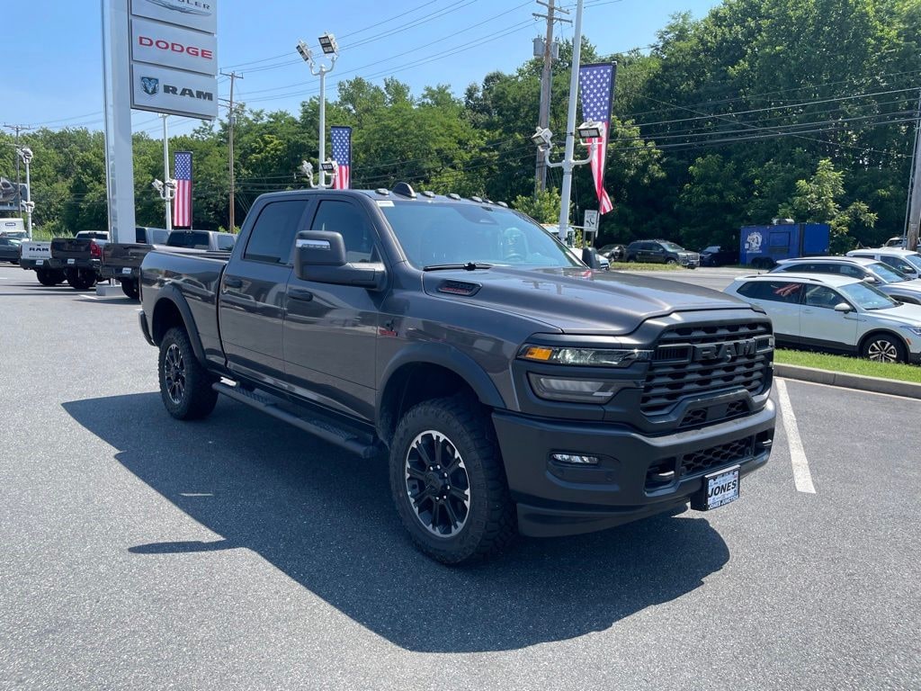 New 2026 Ram 2500 WARLOCK CREW CAB 4X4 6'4 BOX Pickup
