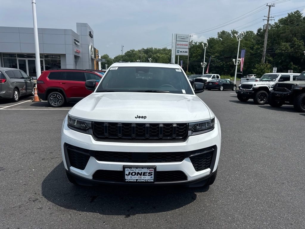 New 2026 Jeep Grand Cherokee L Altitude Sport Utility