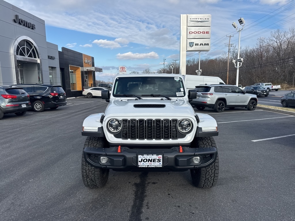 New 2026 Jeep Gladiator Mojave Pickup