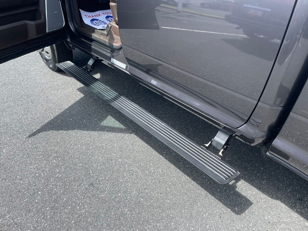 2026 RAM 3500 Laramie - Photo 14