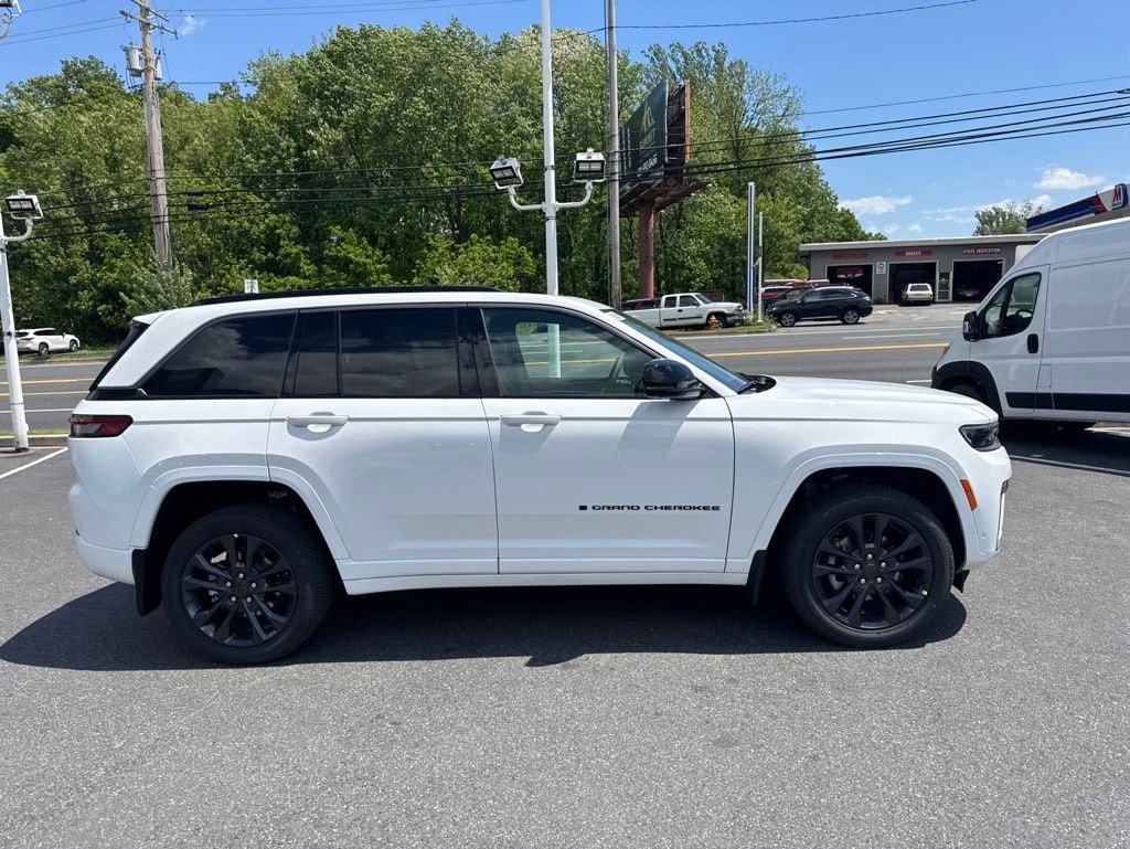 New 2026 Jeep Grand Cherokee Limited Reserve Sport Utility