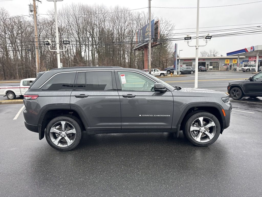 New 2026 Jeep Grand Cherokee Limited Sport Utility