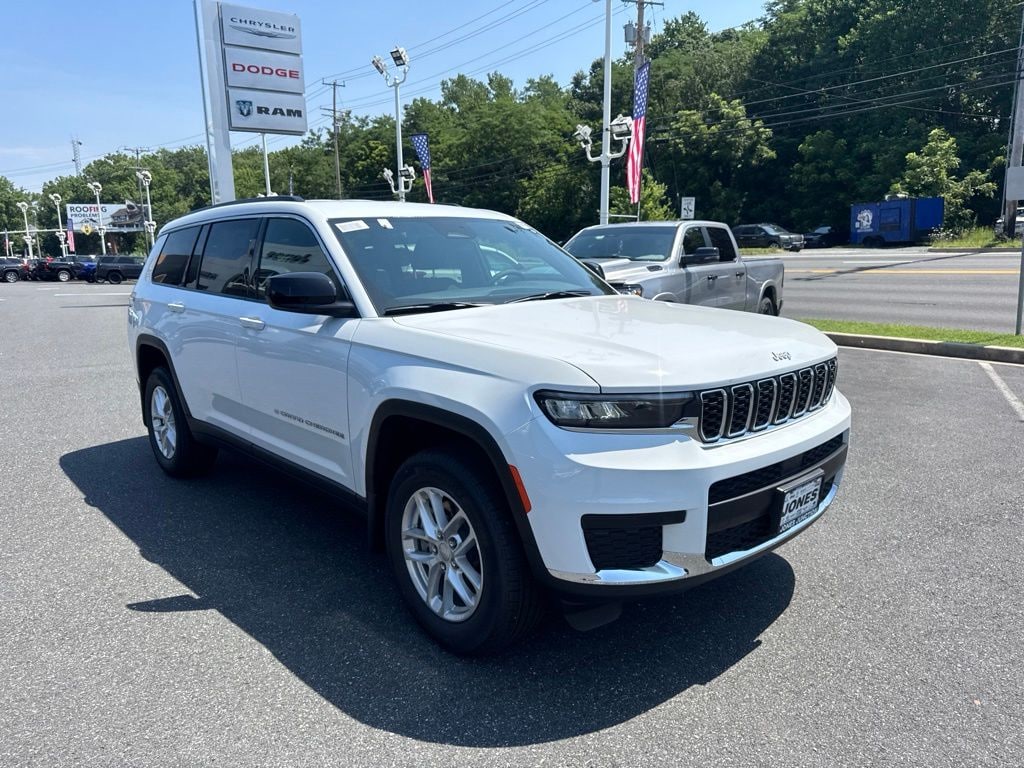 New 2026 Jeep Grand Cherokee L Laredo Sport Utility