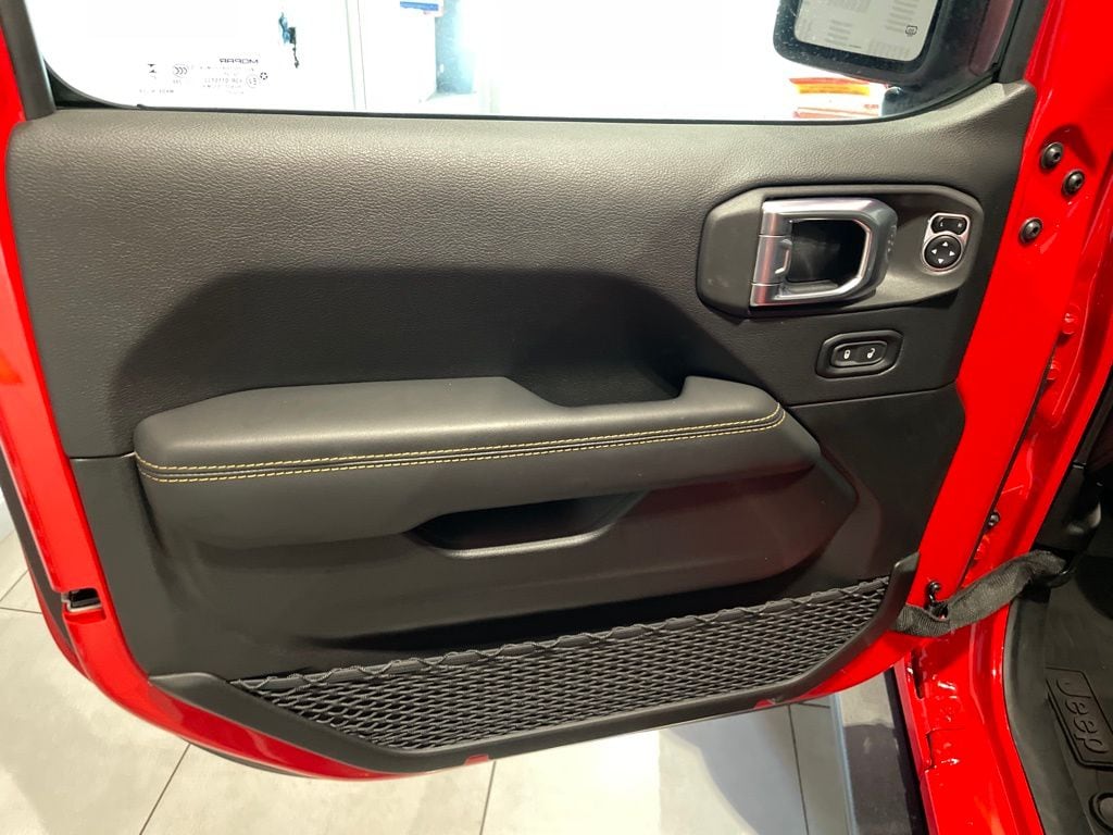 2025 Jeep Wrangler 4-Door Rubicon 392 Final Edition - Photo 7