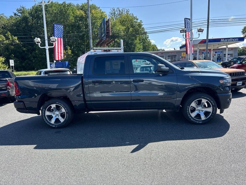 New 2026 Ram 1500 Express Pickup