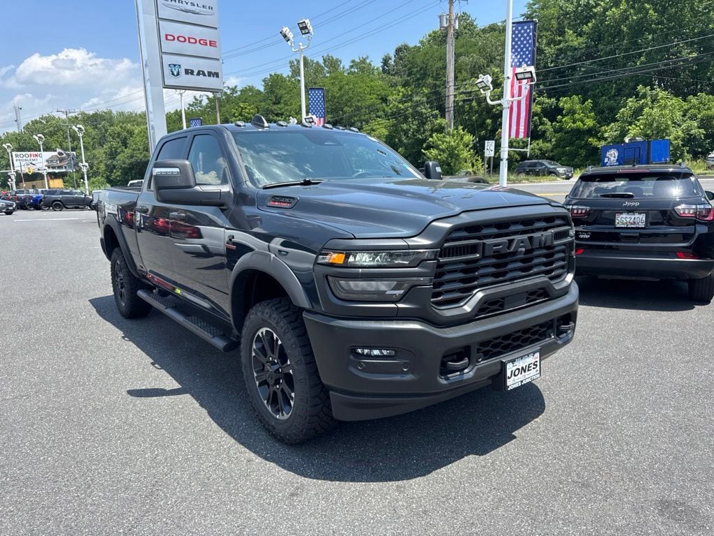 New 2026 Ram 2500 WARLOCK CREW CAB 4X4 6'4 BOX Pickup