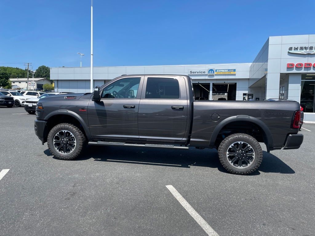 New 2026 Ram 2500 WARLOCK CREW CAB 4X4 6'4 BOX Pickup