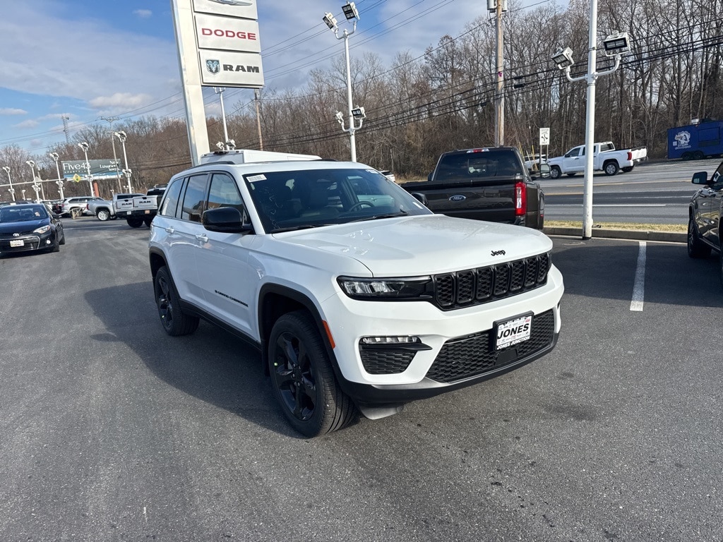 New 2025 Jeep Grand Cherokee Limited Sport Utility