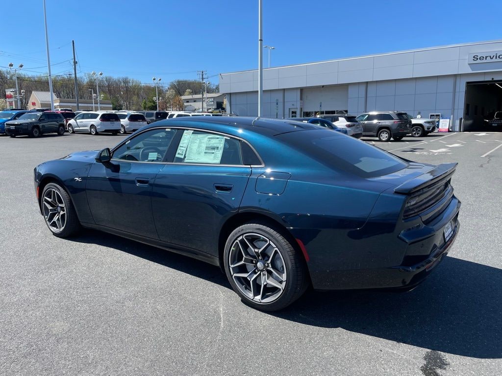 New 2026 Dodge Charger R/T Sedan