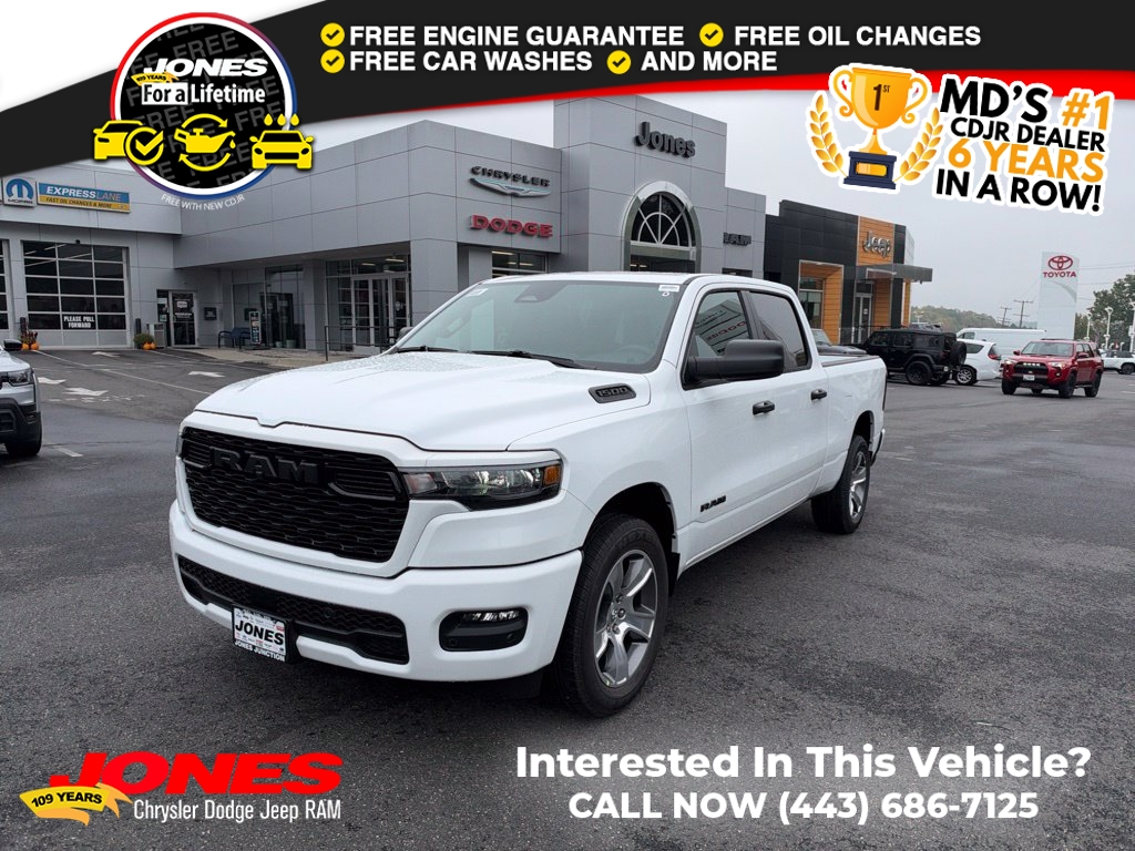 New 2027 Ram 1500 EXPRESS CREW CAB 4X4 6'4 BOX Pickup