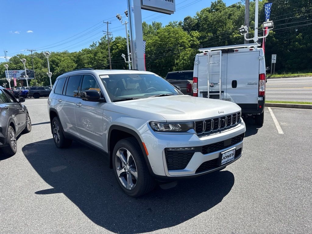 New 2026 Jeep Grand Cherokee L Limited Sport Utility