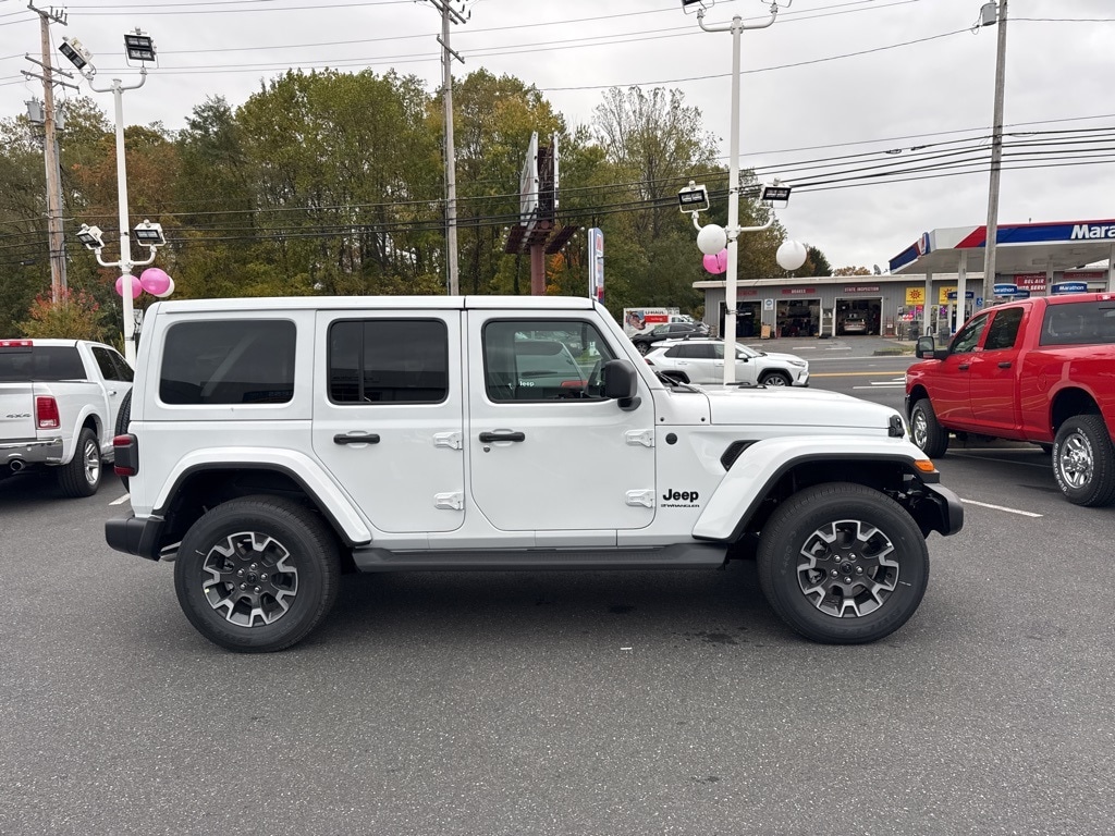 New 2026 Jeep Wrangler Sahara Sport Utility