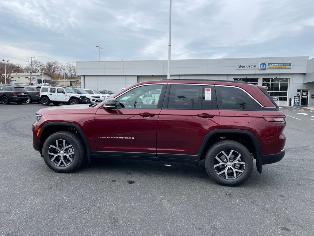 New 2025 Jeep Grand Cherokee Limited Sport Utility