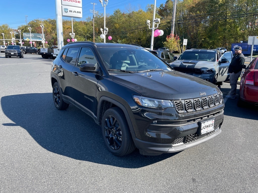 New 2026 Jeep Compass Latitude Sport Utility