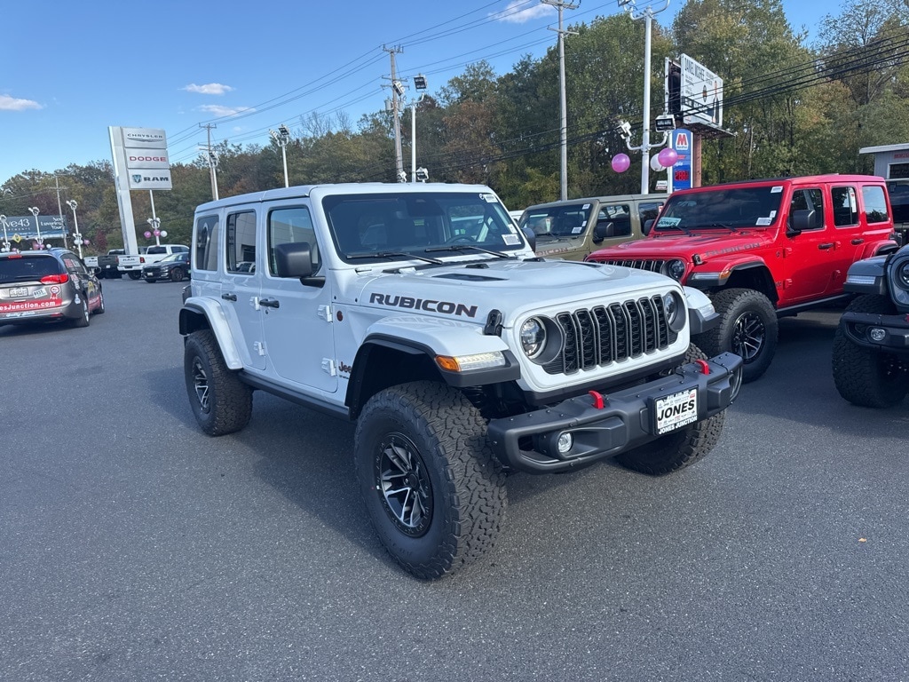 New 2026 Jeep Wrangler Sahara Sport Utility