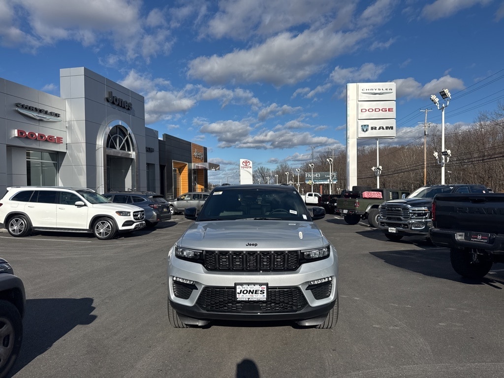 New 2025 Jeep Grand Cherokee Limited Sport Utility
