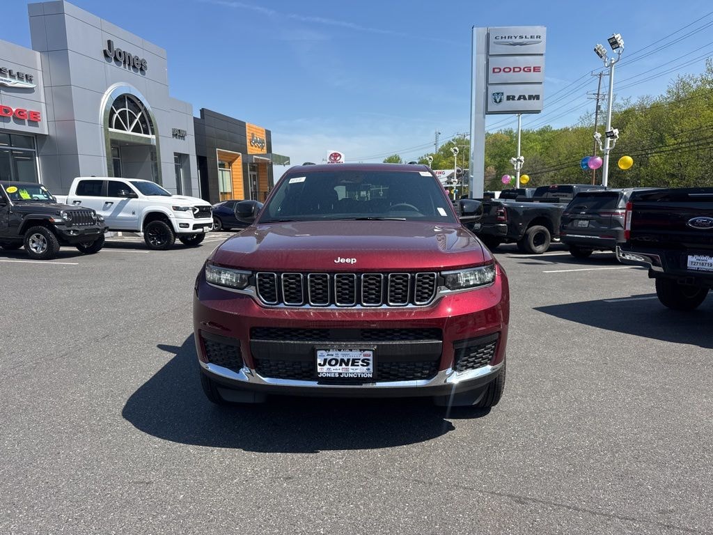New 2026 Jeep Grand Cherokee L Laredo Sport Utility