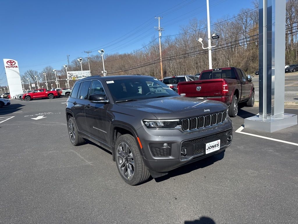 New 2025 Jeep Grand Cherokee Overland Sport Utility