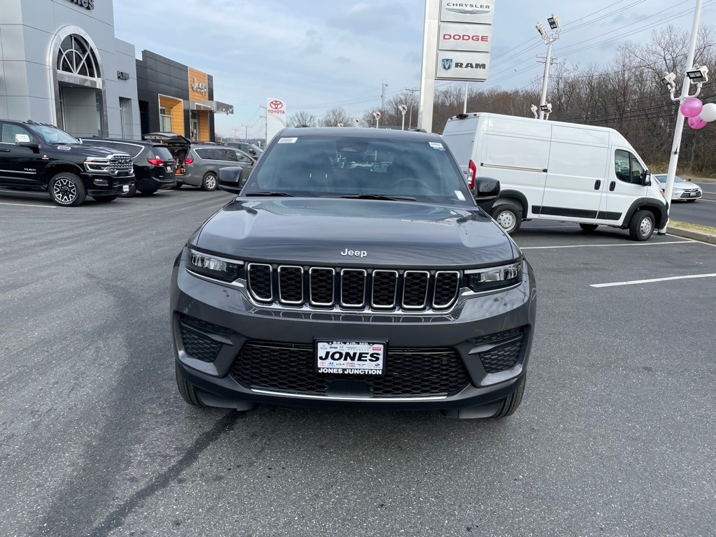 New 2025 Jeep Grand Cherokee Laredo X Sport Utility