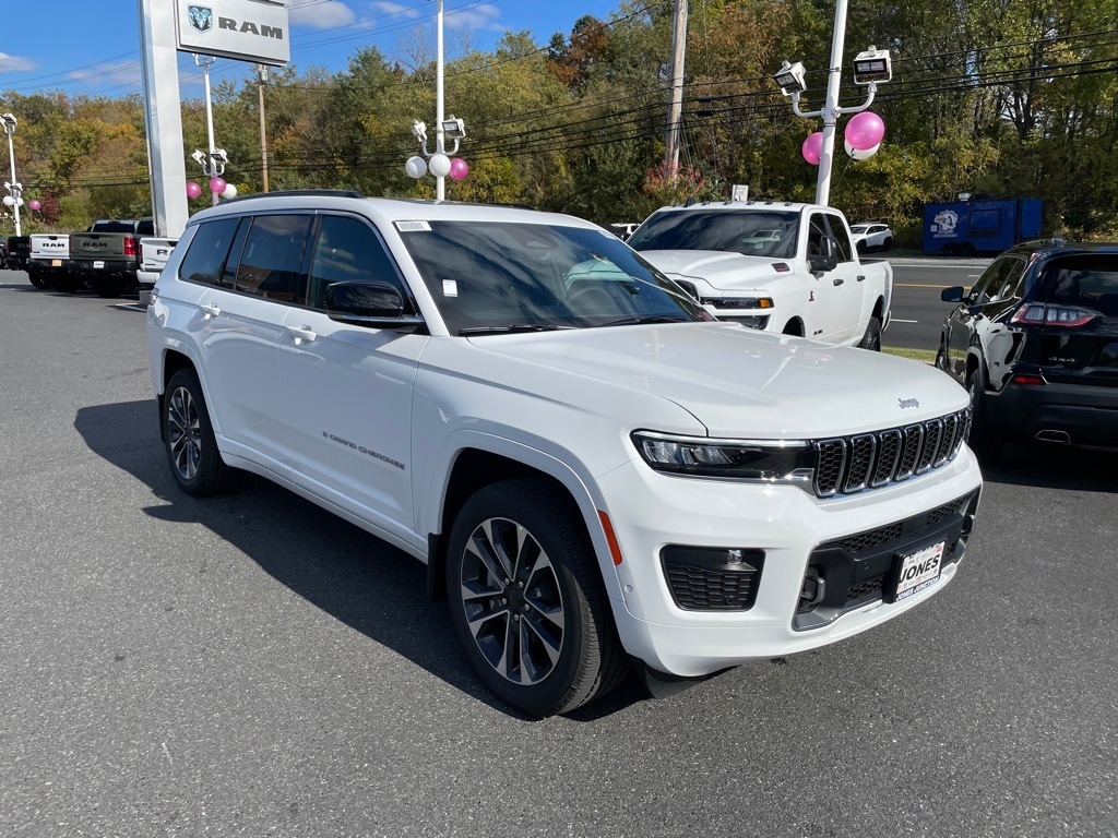 New 2025 Jeep Grand Cherokee L Overland Sport Utility