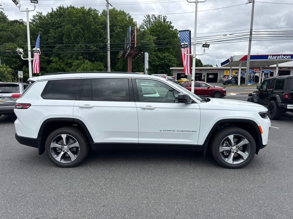 New 2026 Jeep Grand Cherokee L Limited Sport Utility