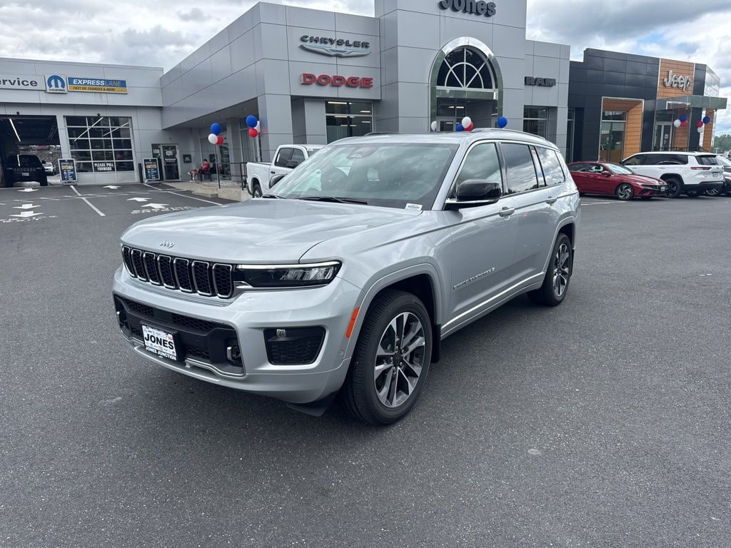 New 2025 Jeep Grand Cherokee L Overland Sport Utility