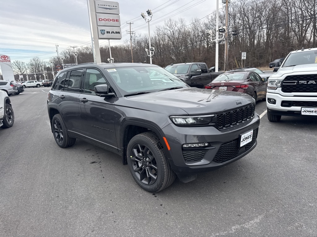 New 2025 Jeep Grand Cherokee Limited Sport Utility