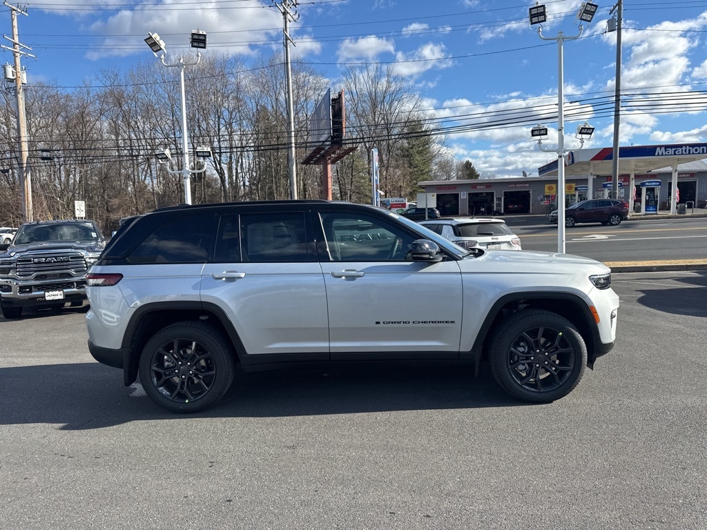 New 2025 Jeep Grand Cherokee Limited Sport Utility