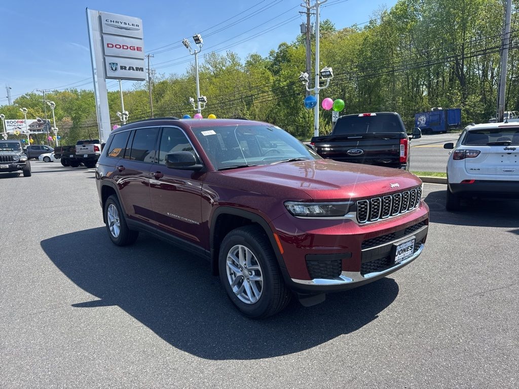 New 2026 Jeep Grand Cherokee L Laredo Sport Utility