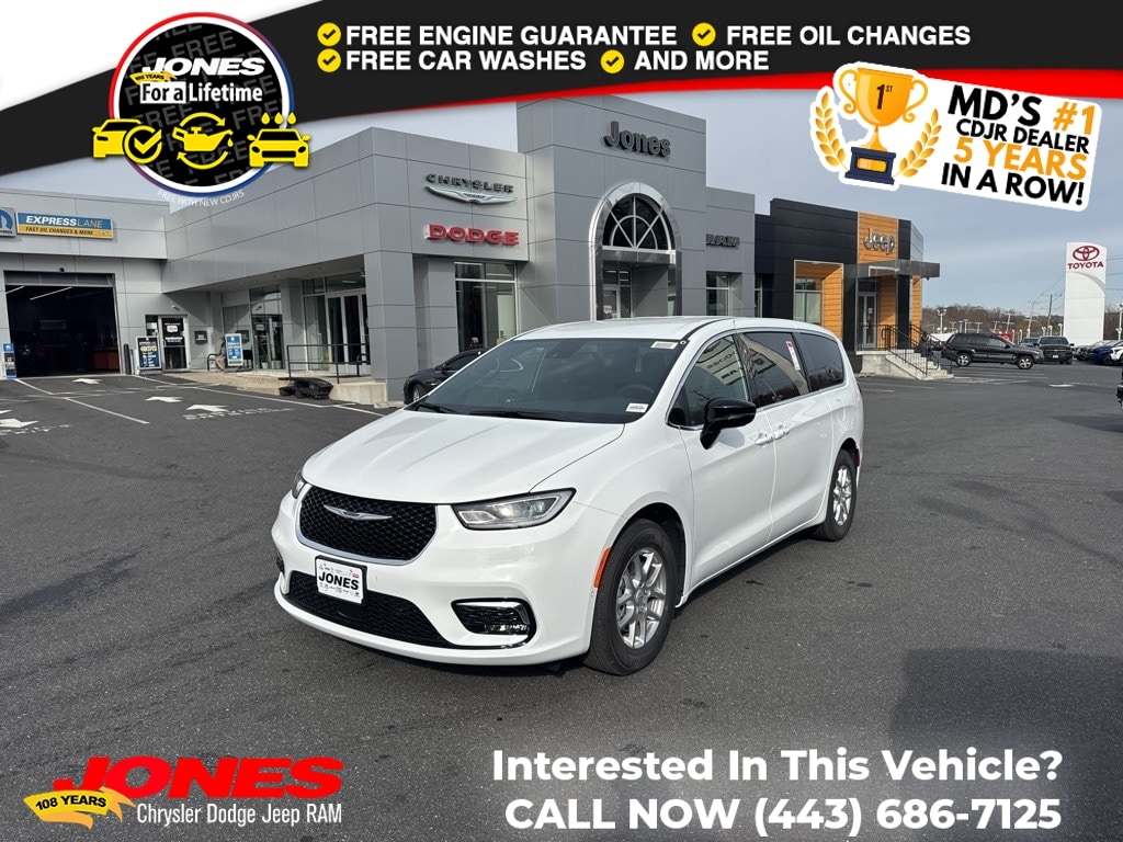 New 2026 Chrysler Pacifica Select Passenger Van