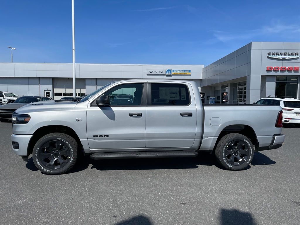 New 2026 Ram 1500 Express Pickup