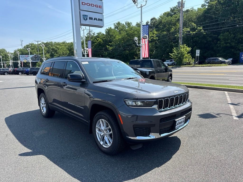 New 2026 Jeep Grand Cherokee L Laredo Sport Utility