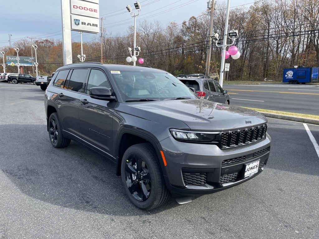 New 2025 Jeep Grand Cherokee L Altitude X Sport Utility