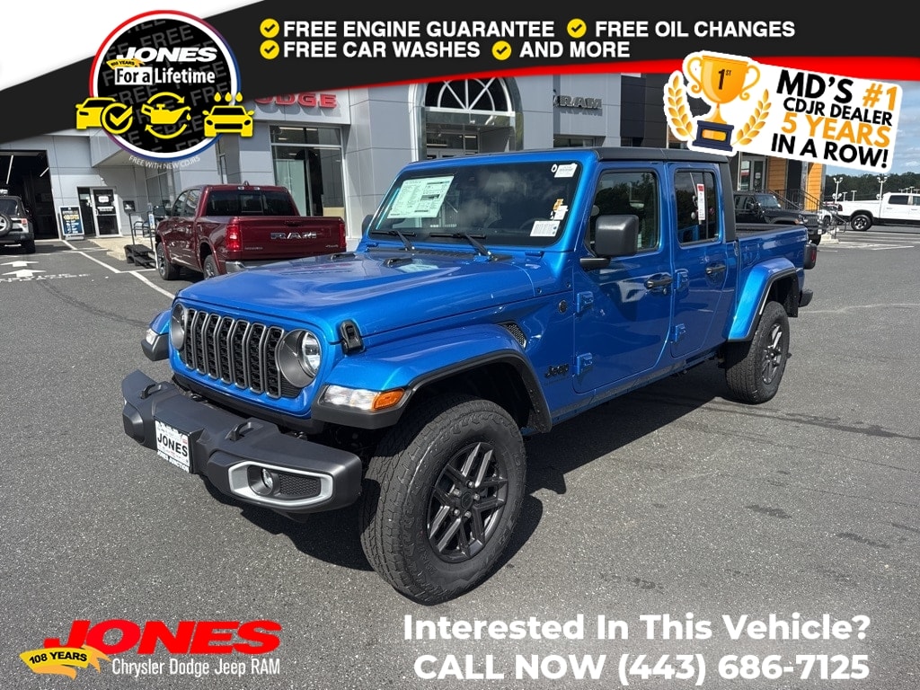 2025 Jeep Gladiator Sport S's photo