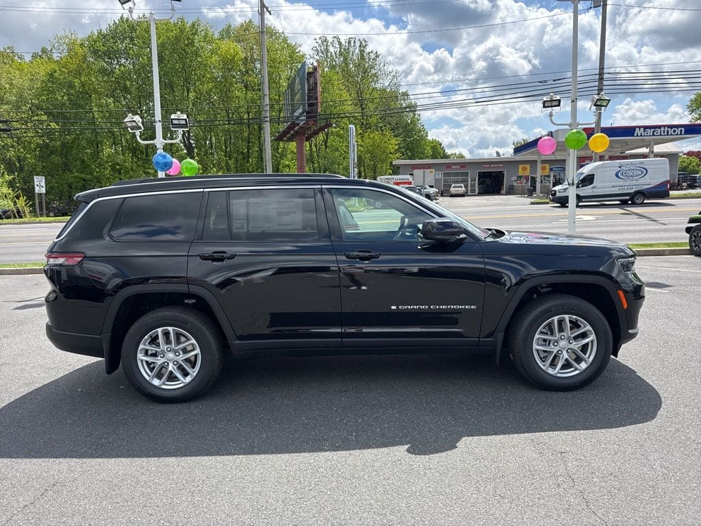 New 2026 Jeep Grand Cherokee L Laredo Sport Utility