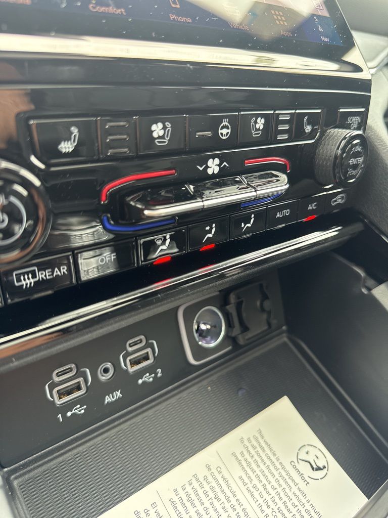 2025 Jeep Grand Cherokee L Overland - Photo 15