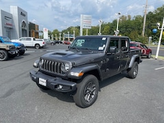 2025 Jeep Gladiator Sport S Pickup