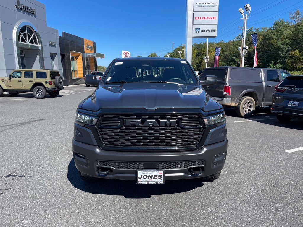 New 2027 Ram 1500 WARLOCK CREW CAB 4X4 5'7 BOX Pickup
