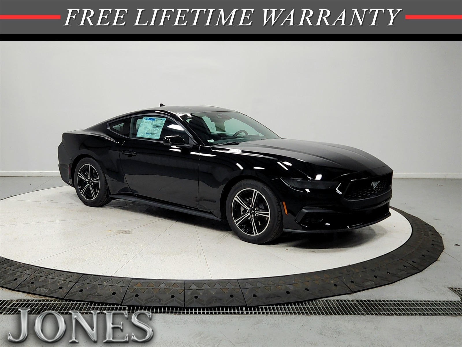 2025 Ford Mustang Coupe 