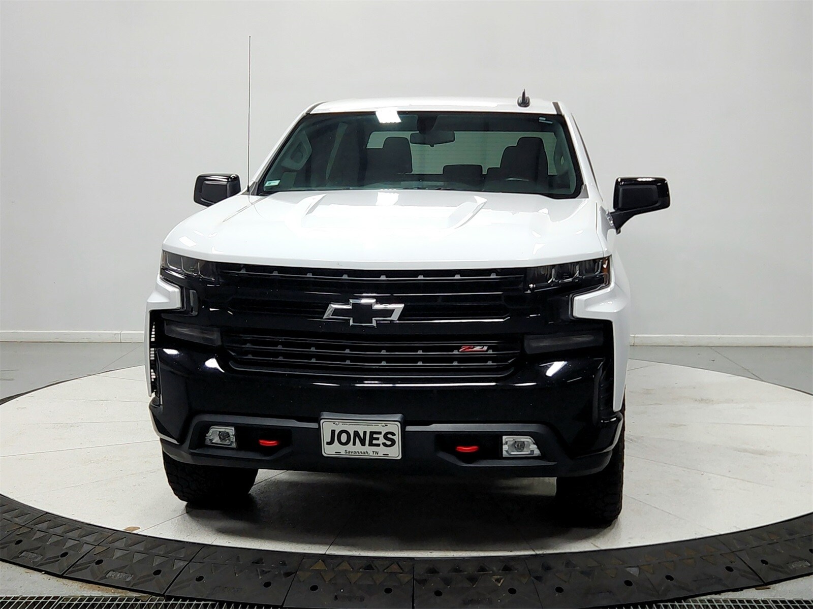 2021 Chevrolet Silverado 1500 LT Trail Boss photo 2