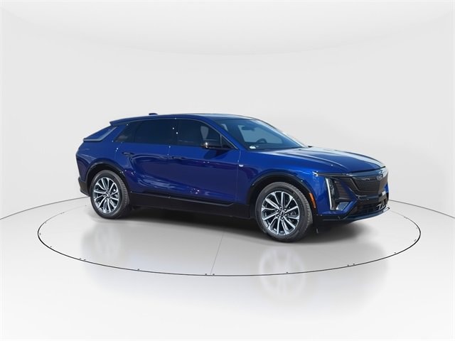 Used 2024 Cadillac LYRIQ Sport 1 with VIN 1GYKPTRKXRZ107537 for sale in Savannah, TN