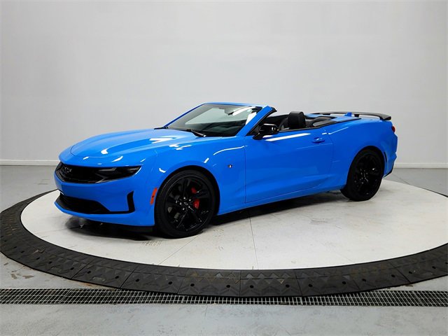 2023 Chevrolet Camaro 2LT photo 3