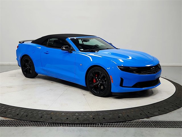 2023 Chevrolet Camaro 2LT photo 4